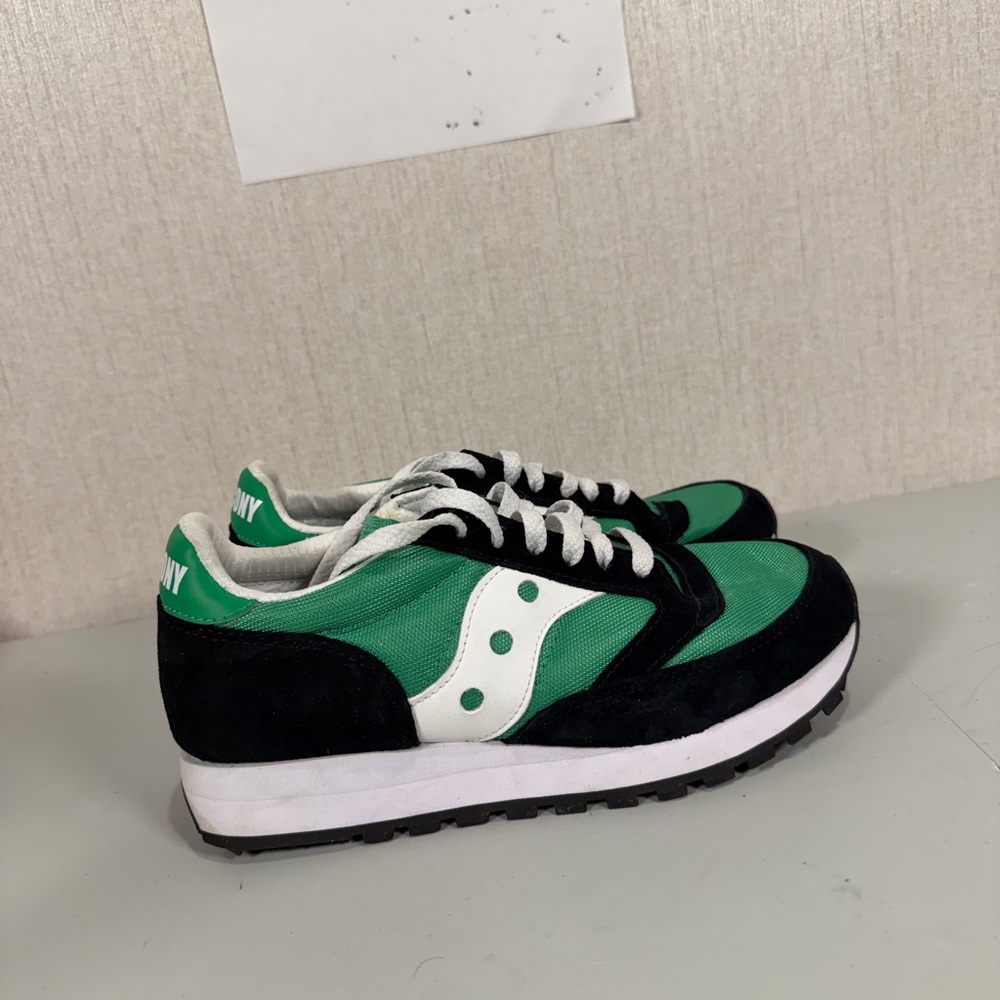 MENS SAUCONY Shoes Size 5.5 Black And Green